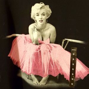 Marylin Monroe Torride sweater Size 0